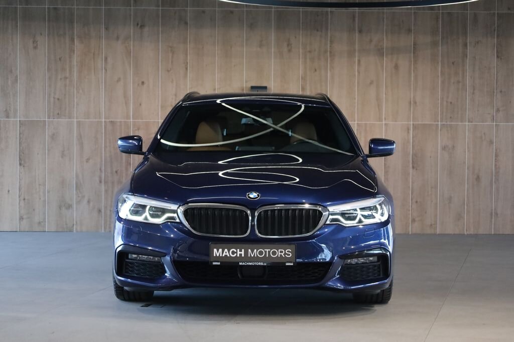 BMW Řada 5 Kombi 3,0 l 195 kw