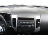 Mitsubishi Outlander 24