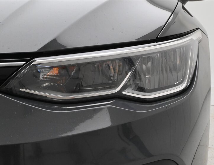 Volkswagen Golf Kombi 2,0 l 110 kw