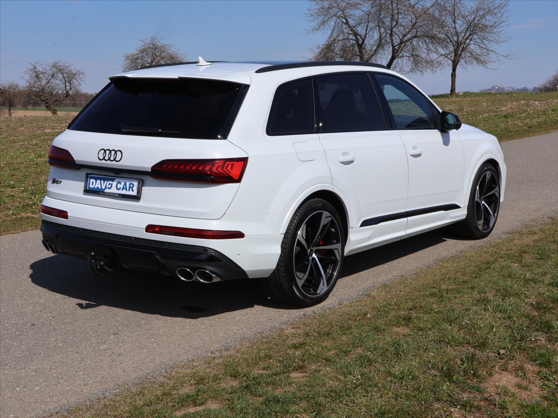 Audi SQ7 SUV / Terénní 4,0 l 373 kw