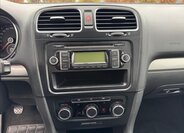 Volkswagen Golf Kombi 1,6 l 77 kw