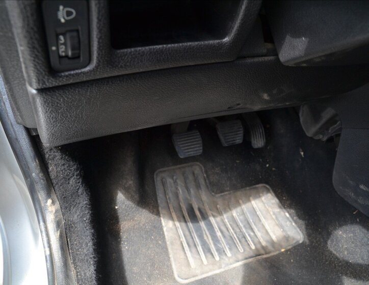 Peugeot 206 Hatchback 1,4 l 50 kw