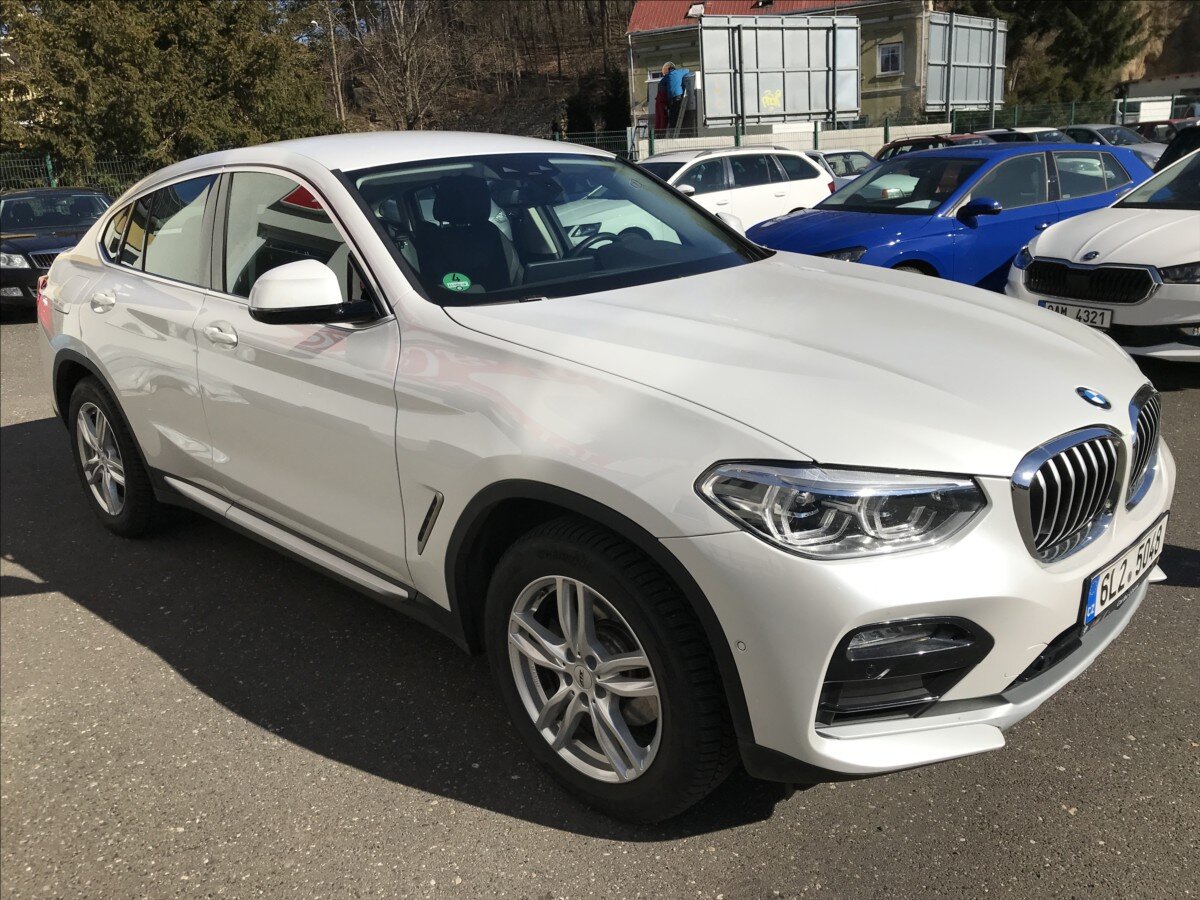 BMW X4 SUV / Terénní 2,0 l 140 kw