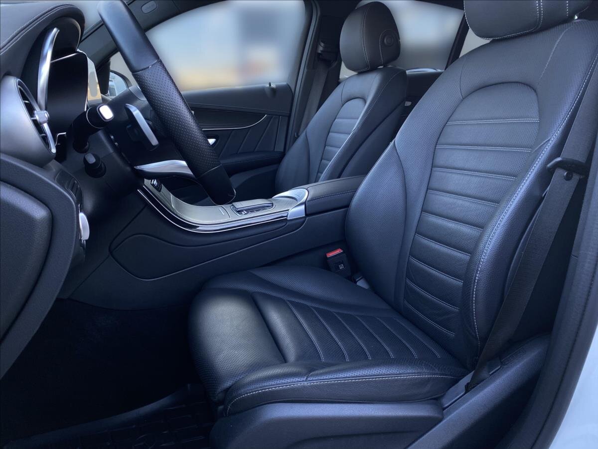 Mercedes-Benz GLC SUV / Terénní 2,0 l 180 kw