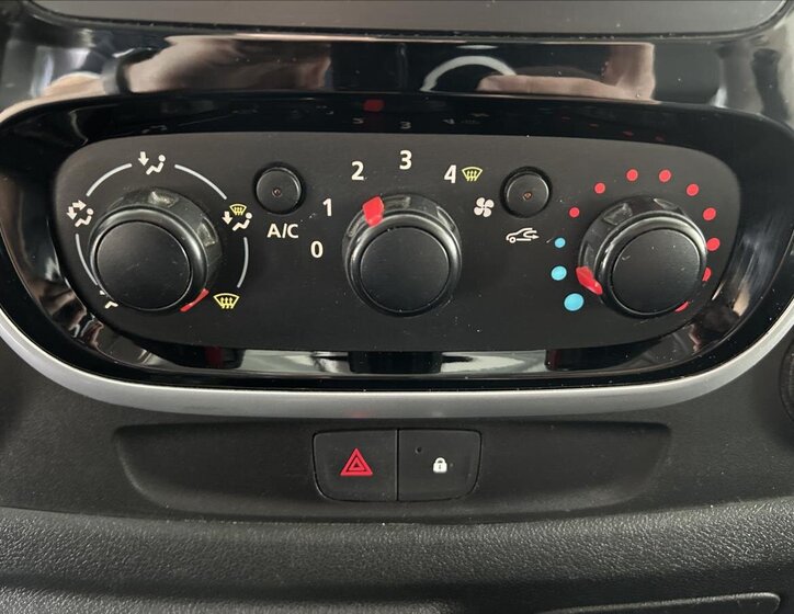 Renault Trafic Skříň 1,6 l 92 kw