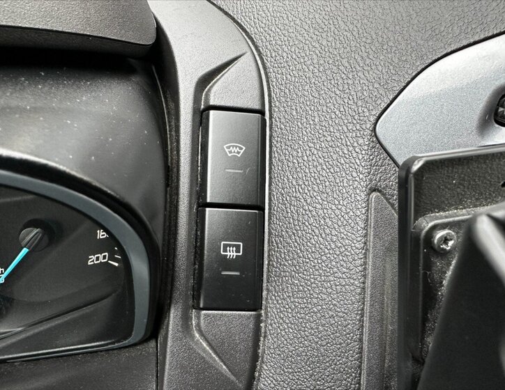 Ford Tourneo Custom Ostatní 2,0 l 96 kw