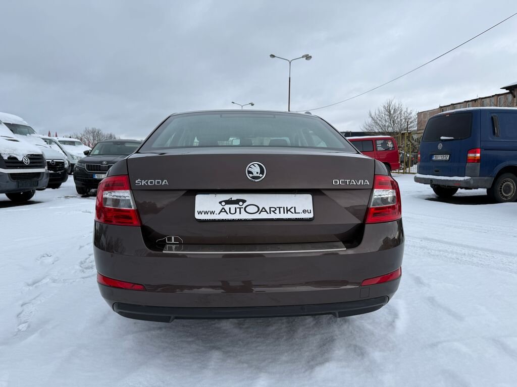 Škoda Octavia Sedan 1,6 l 77 kw