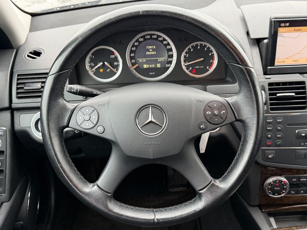 Mercedes-Benz Třídy C Sedan 1,8 l 135 kw