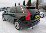 Volvo XC90 Kombi 2,0 l 165 kw