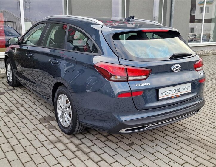 Hyundai i30 Kombi 1,6 l 85 kw