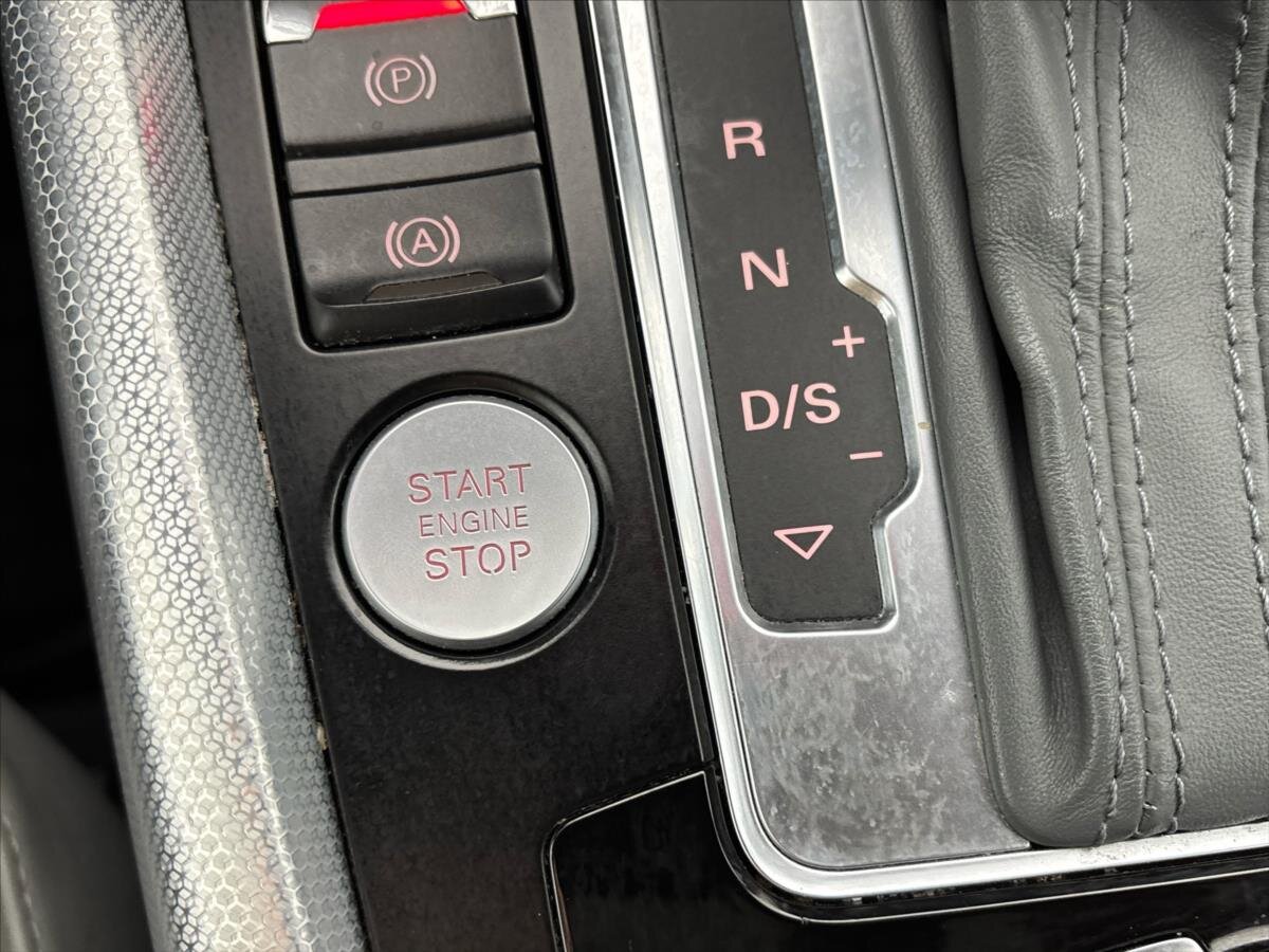 Audi Q5 SUV / Terénní 2,0 l 130 kw