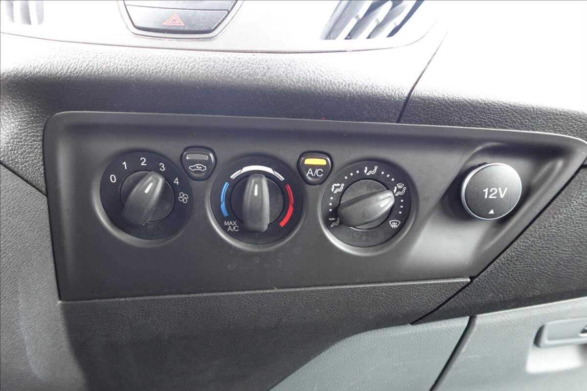 Ford Transit Custom Ostatní 2,0 l 77 kw