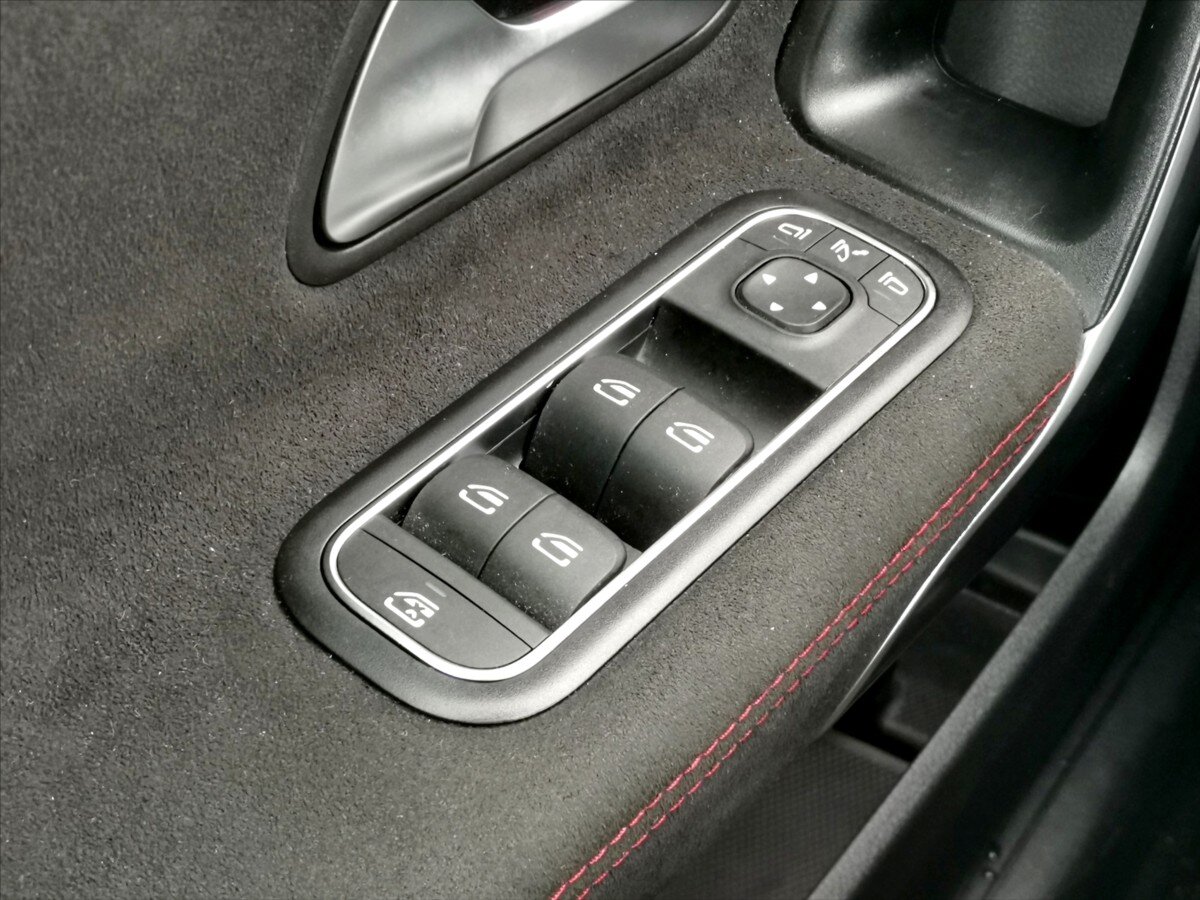 Mercedes-Benz Třídy A Hatchback 2,0 l 110 kw