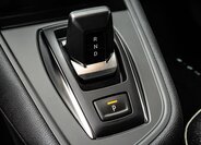 Mitsubishi Grandis SUV 1,3 l 104 kw