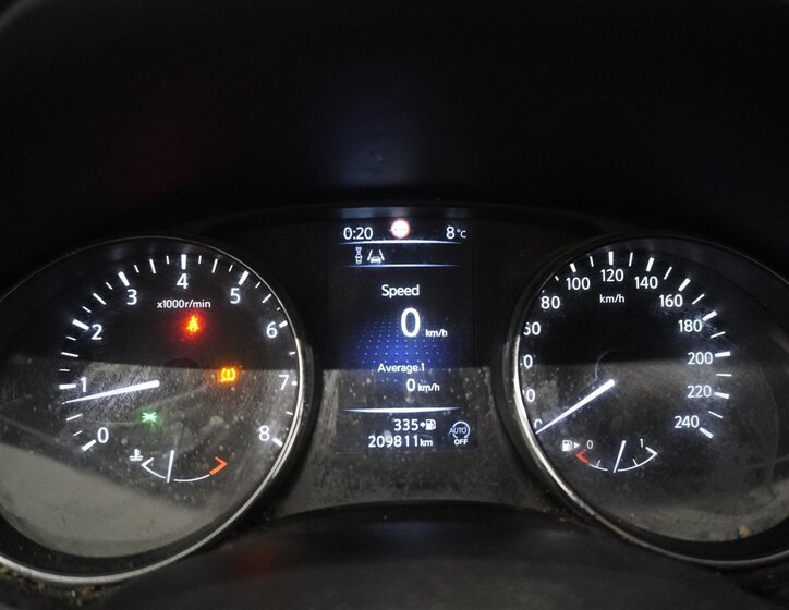 Nissan Qashqai SUV 1,2 l 85 kw