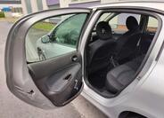 Peugeot 206 12