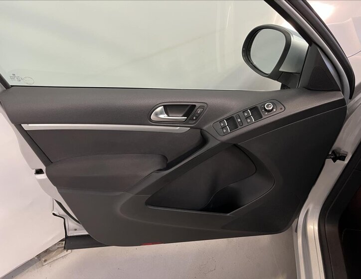 Volkswagen Tiguan SUV 2,0 l 103 kw