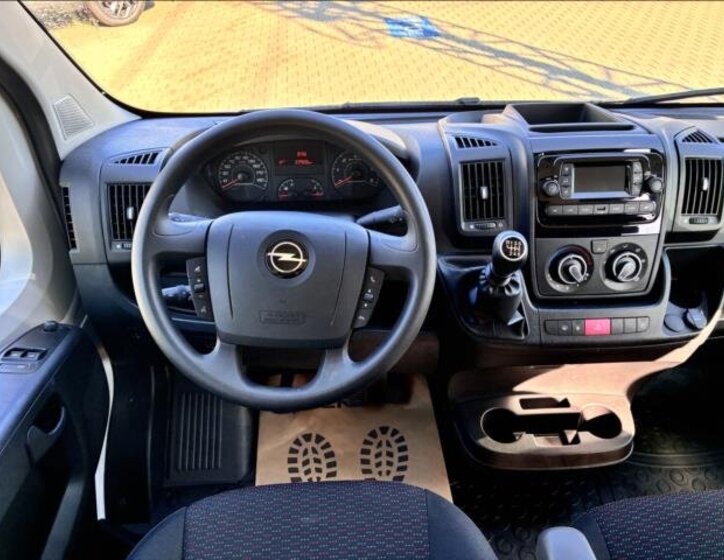 Opel Movano Skříň 2,2 l 103 kw