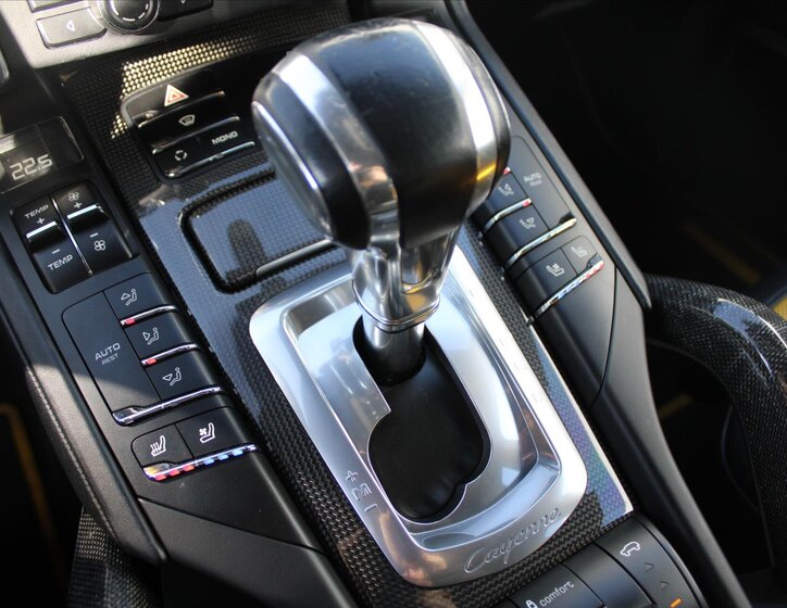 Porsche Cayenne SUV / Terénní 4,8 l 397 kw