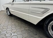 Ford Thunderbird Kupé 6,4 l 224 kw