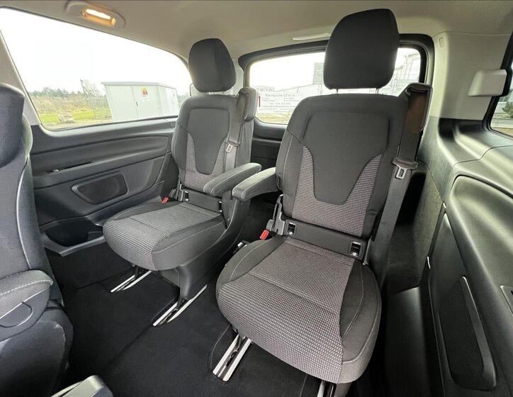 Mercedes-Benz Třídy V MPV 2,0 l 140 kw