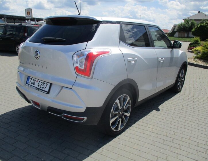 SsangYong Tivoli 4