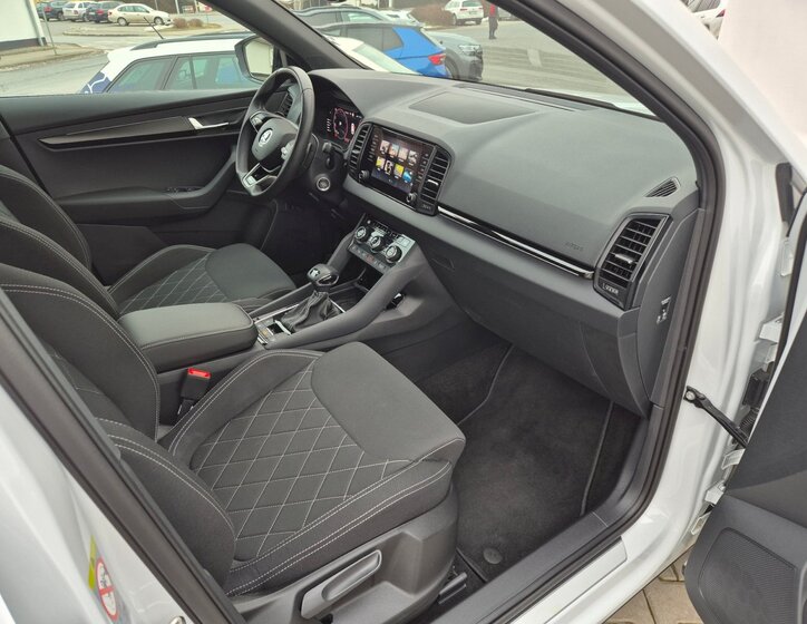 Škoda Karoq SUV 1,5 l 110 kw