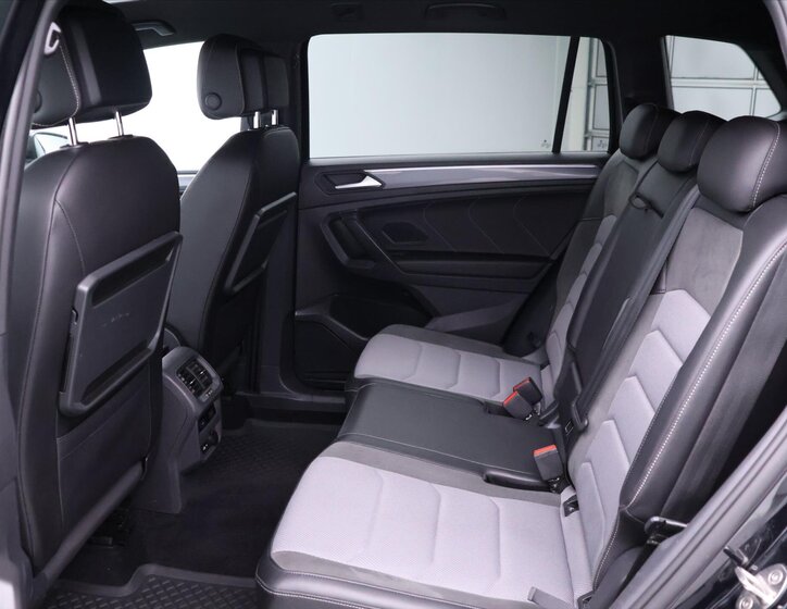 Volkswagen Tiguan Allspace 17