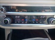 BMW Řada 7 Sedan / Limuzína 3,0 l 235 kw