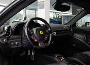 Ferrari 458 Kupé 4,5 l 416 kw