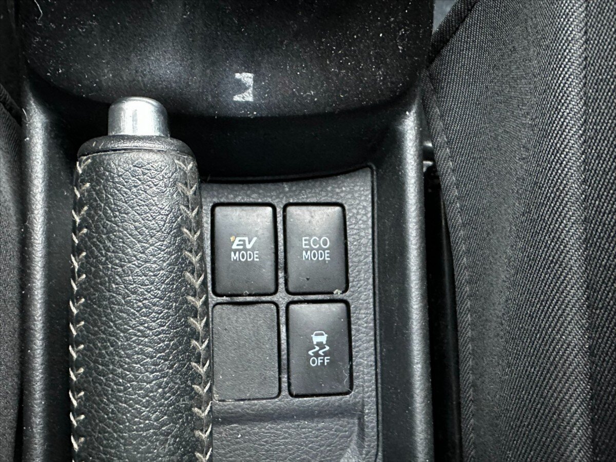 Toyota Yaris Kombi 1,5 l 54 kw