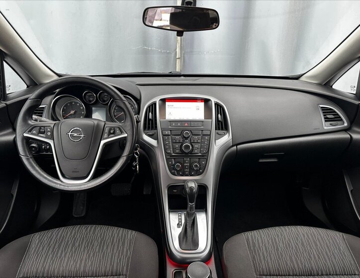 Opel Astra Hatchback 1,6 l 85 kw