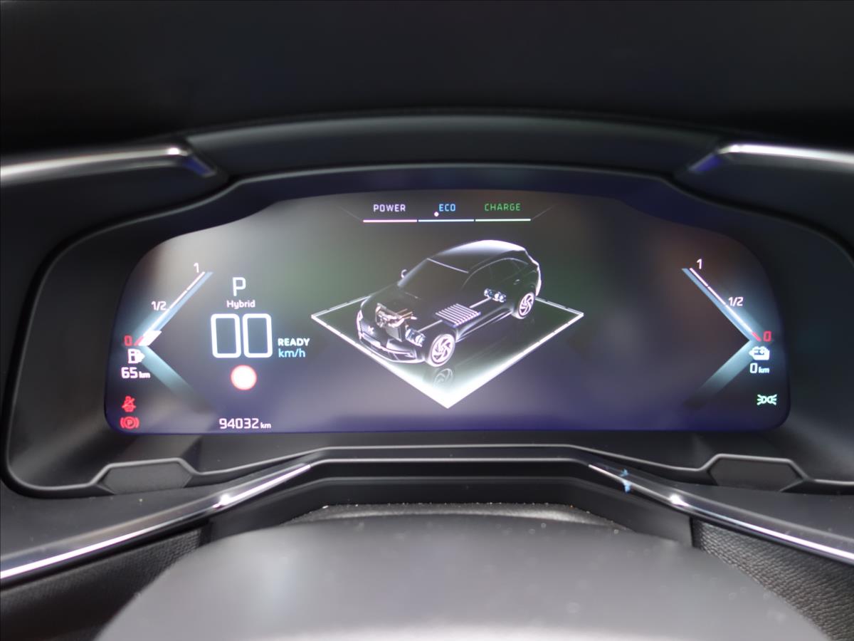 DS Automobiles DS7 Crossback