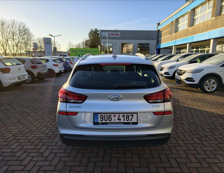 Hyundai i30 Kombi 1,4 l 103 kw