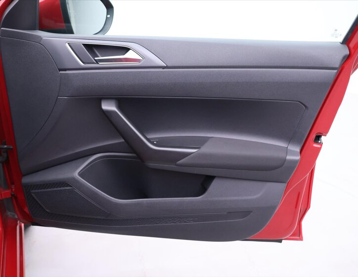 Volkswagen Taigo SUV / Terénní 1,5 l 110 kw