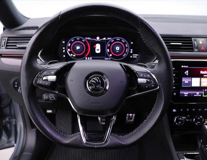 Škoda Superb Liftback 2,0 l 147 kw