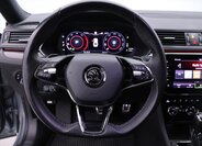 Škoda Superb Liftback 2,0 l 147 kw