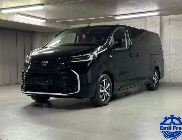 Toyota ProAce Verso 1