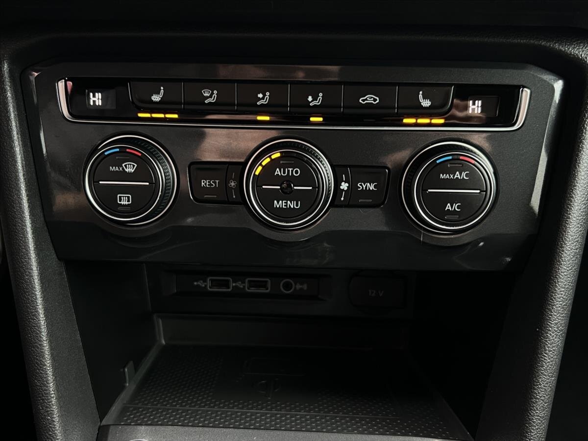 Volkswagen Tiguan Kombi 2,0 l 176 kw