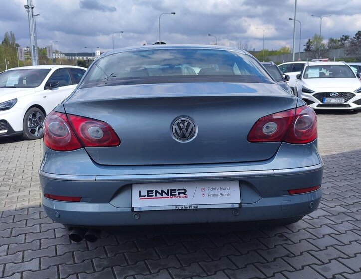 Volkswagen Passat CC Sedan / Limuzína 2,0 l 103 kw