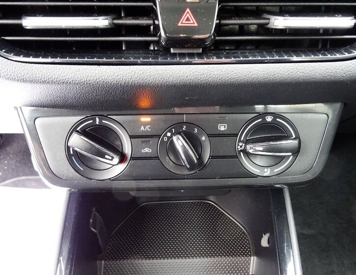 Škoda Fabia Hatchback 999,0 70 kw