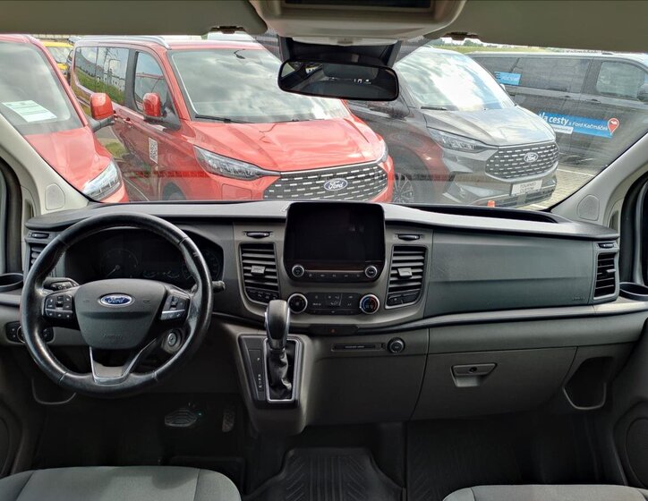 Ford Transit Custom 14