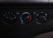 Ford Tourneo Custom Kombi 2,0 l 96 kw