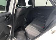 Volkswagen T-Roc 13