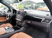 Mercedes-Benz GLS 29