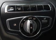 Mercedes-Benz Třídy C Sedan / Limuzína 2,1 l 125 kw