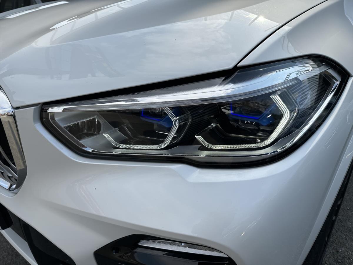 BMW X5 SUV / Terénní 3,0 l 195 kw