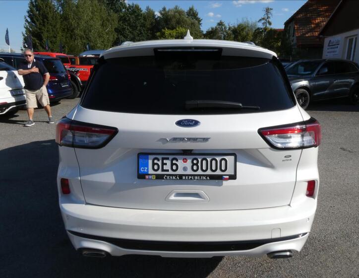 Ford Kuga 9