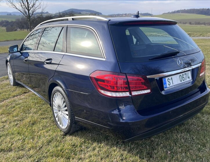Mercedes-Benz Třídy E Kombi 3,0 l 190 kw