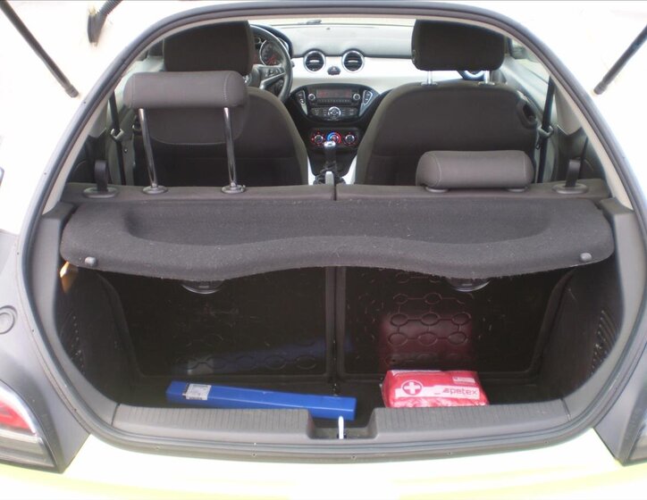 Opel Adam Hatchback 1,4 l 64 kw